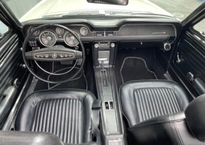Oldtimer_Ford-Mustang-V8-Cabrio_3